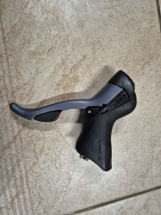 Klamkomanetka lewy przod Shimano Claris