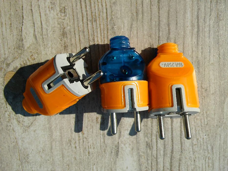Wtyczka 16A, 250V / NOWA 3szt.