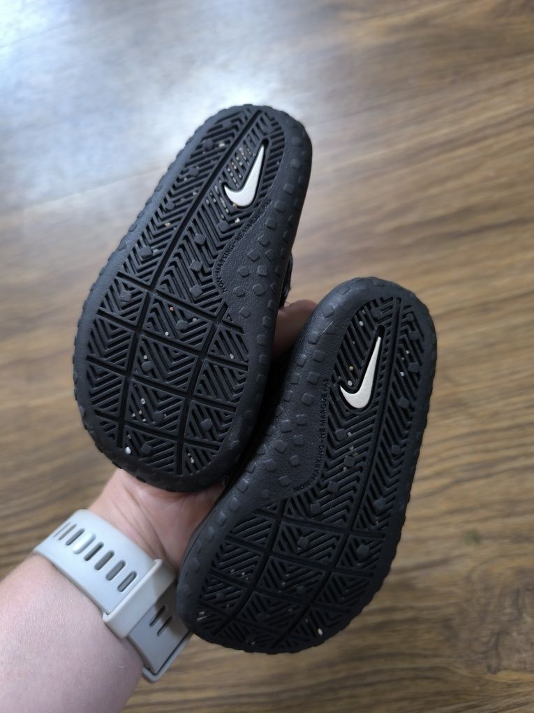 Buty dziecięce Nike letnie
