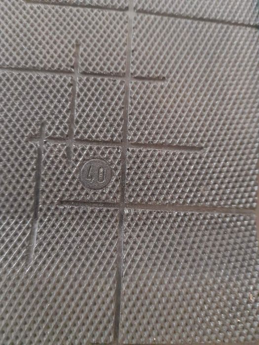 Шльопанці чоловічі шкіряні Tibet (р.40), жилет