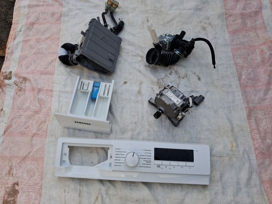 Samsung позапчастинно