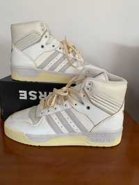 Tenis cano alto branco e amarelo adidas NOVOS