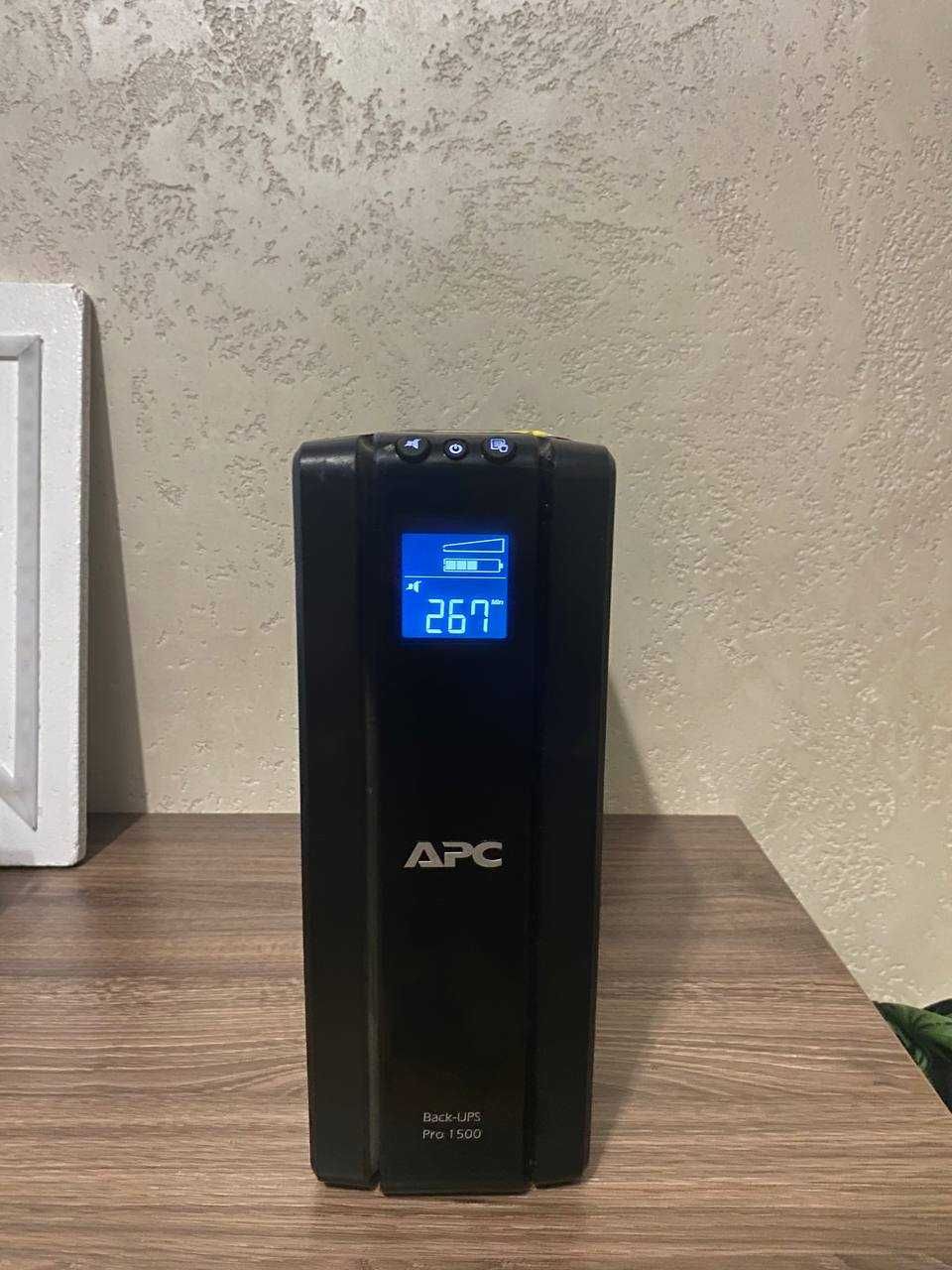 Безперебійник APC Black-UPS Pro 1500