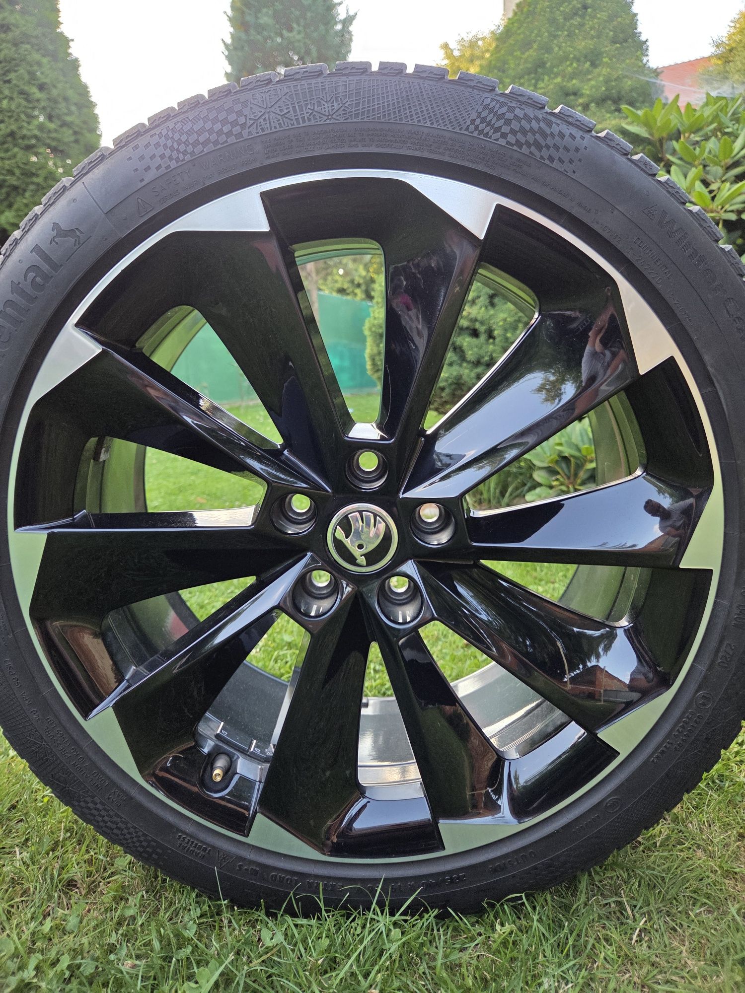 Alufelgi Skoda Supernova 19 et 44 8j opony zimowe