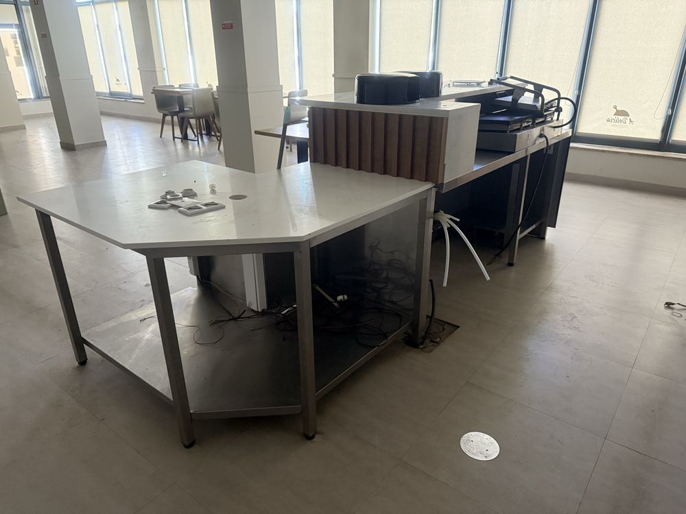 Movel neutro em inox
