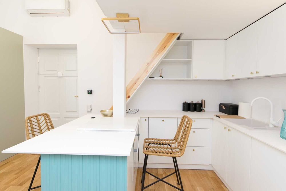 Kawalerka z antresolą 5min. od Rynku z klimatyzacją/ Stare Miasto /ENG