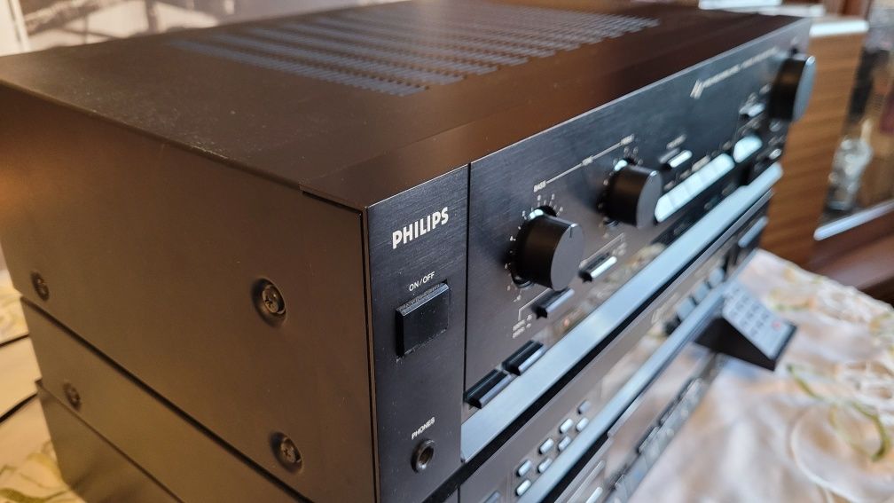 Zestaw Philips fa 568 cd Philips 650 Tuner stan bdb
