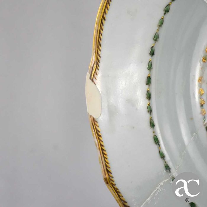 Raro Prato fundo porcelana da China, paisagem, Qianlong, séc. XVIII