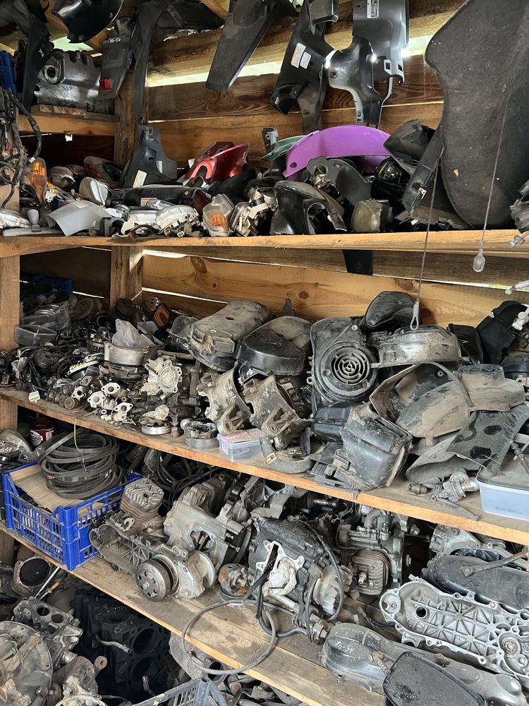 Yamaha Jog SA36/39-J 4-T розборка, проводка, реле, редуктор, картера