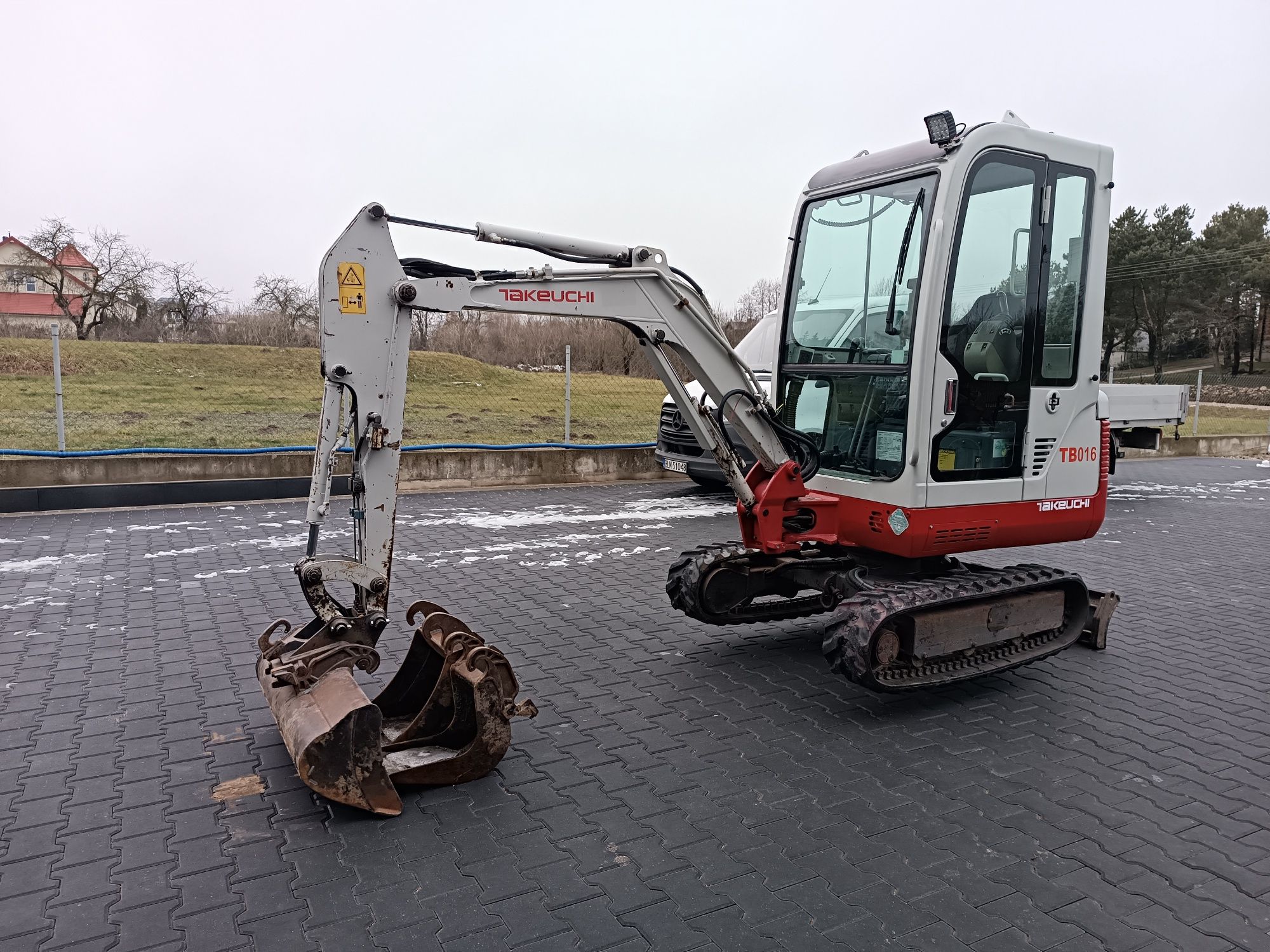 Wynajem minikoparki Takeuchi TB016 Łomża Zambrów minikoparka