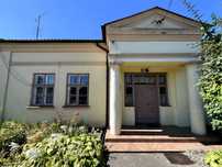 Dom 74 m² z budynkiem gosp. i ogrodem