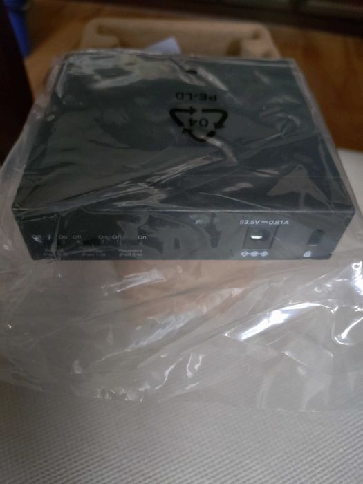 PoE комутатор TP-link TL-SF1005LP