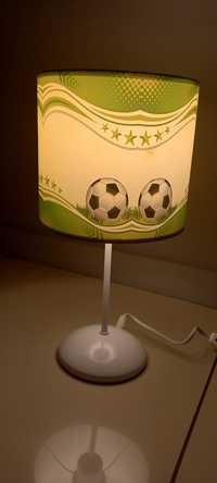 Lampka stojąca dla małego piłkarza