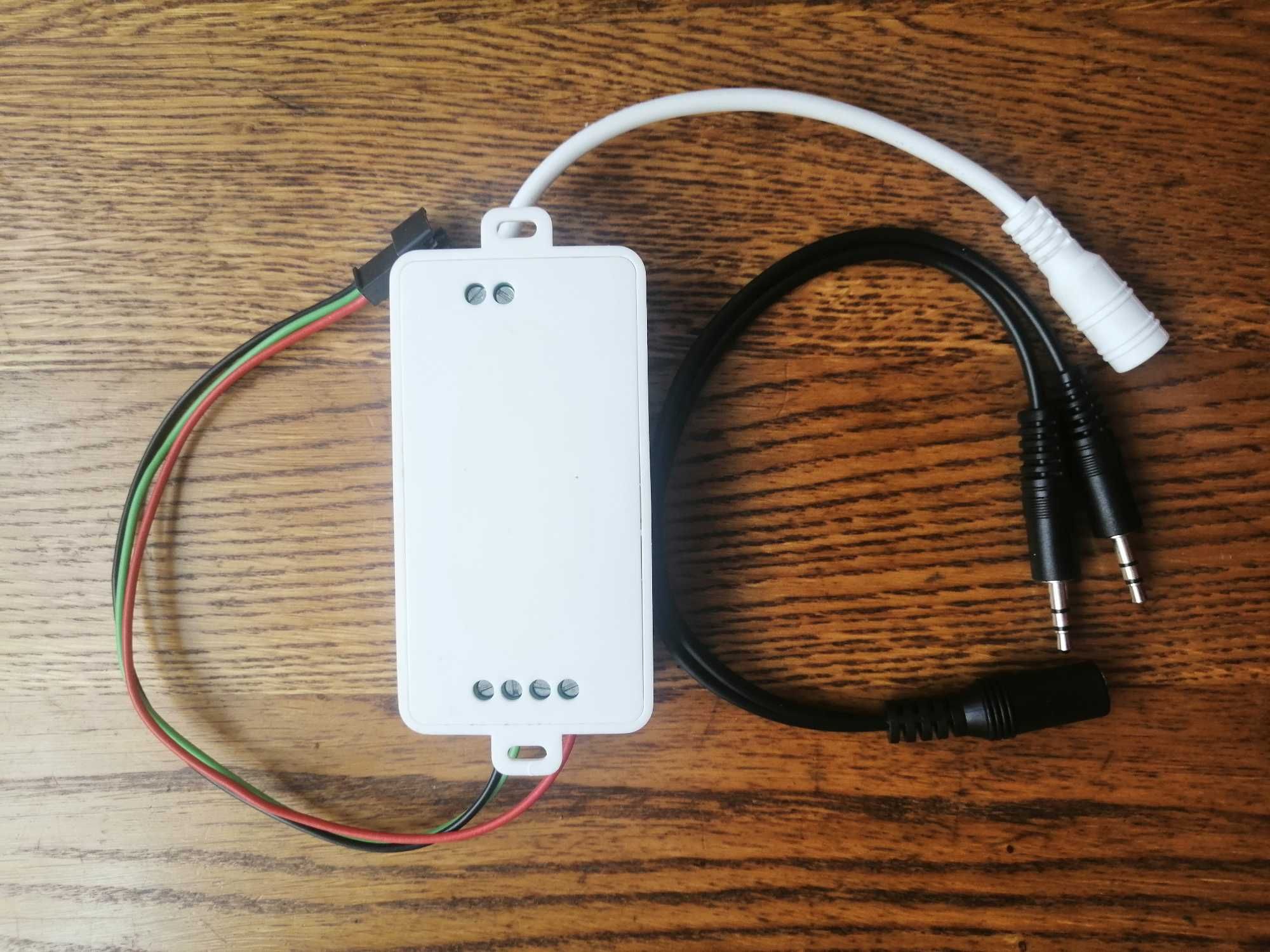 Bluetooth music контролер SMART стрічок та модулів SP107E