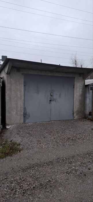 Сдам гараж на Косиора ул.Осенняя 3000 грн