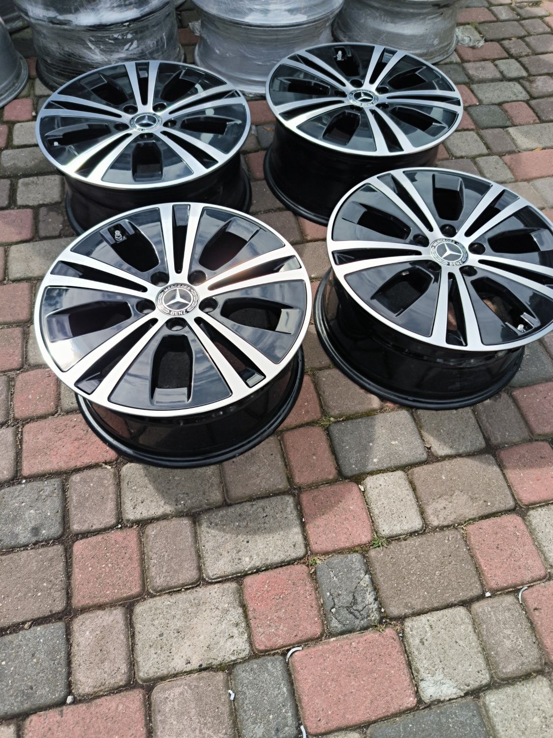 Felgi aluminiowe 17 Mercedes E klasa W213 - 5x112
