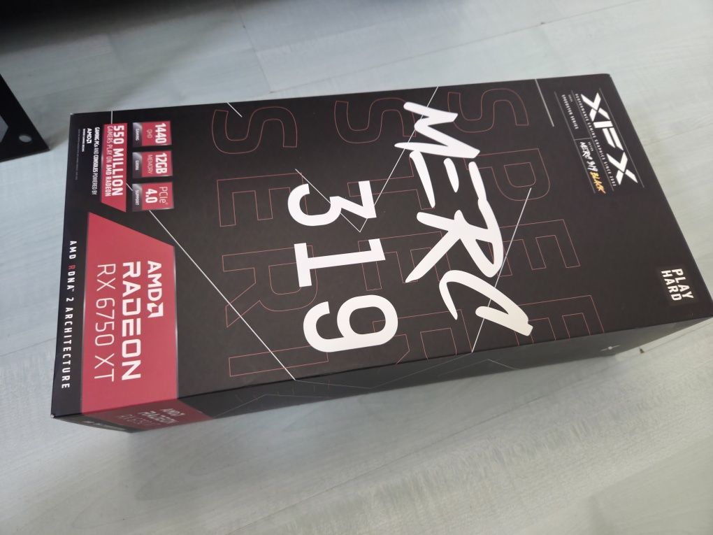 Karta graficzna XFX Radeon RX 6750 XT Speedster