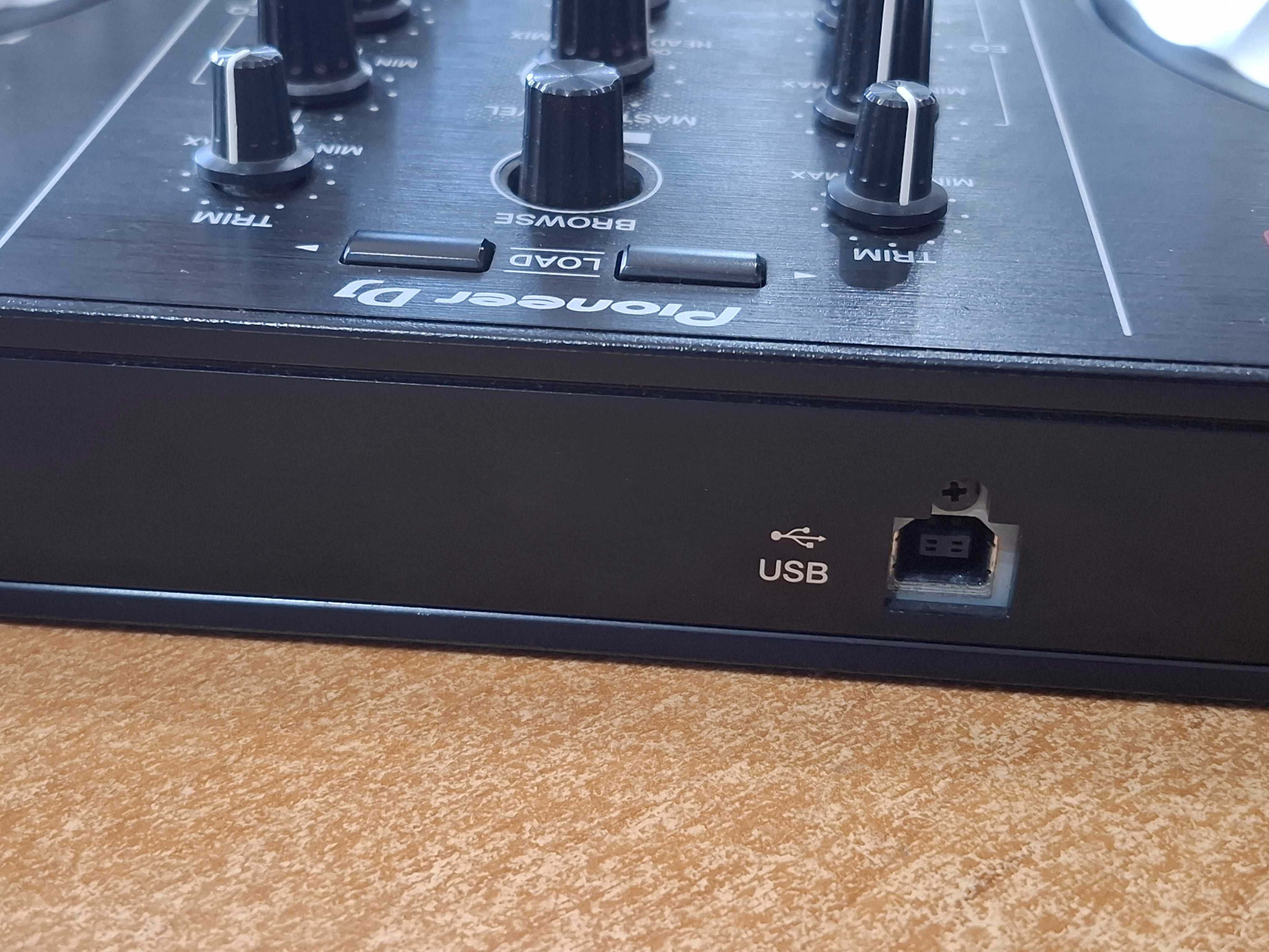 Kontroler Mikser Konsola DJ Pioneer DDJ-SB2 Serato dla Dj'a