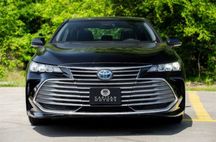 2020 Toyota Avalon Hybrid XLE