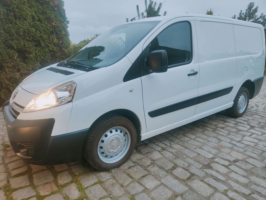 Toyota Proace L2H1  Niski przebieg, bezwypadkowy