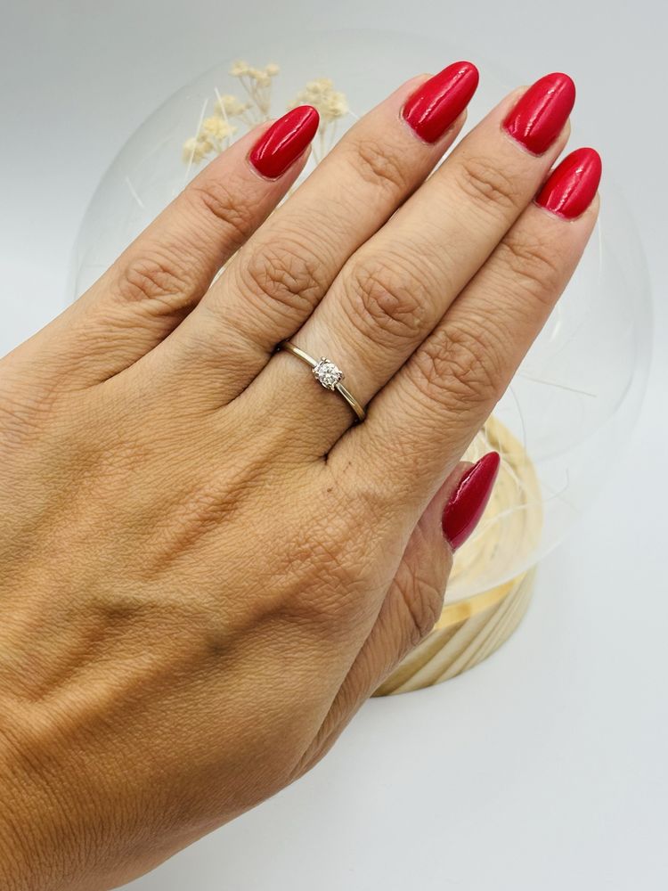 Pierścionek Złoty z Brylantem 0.13ct 585/14k 1.41g roz13 Certyfikat