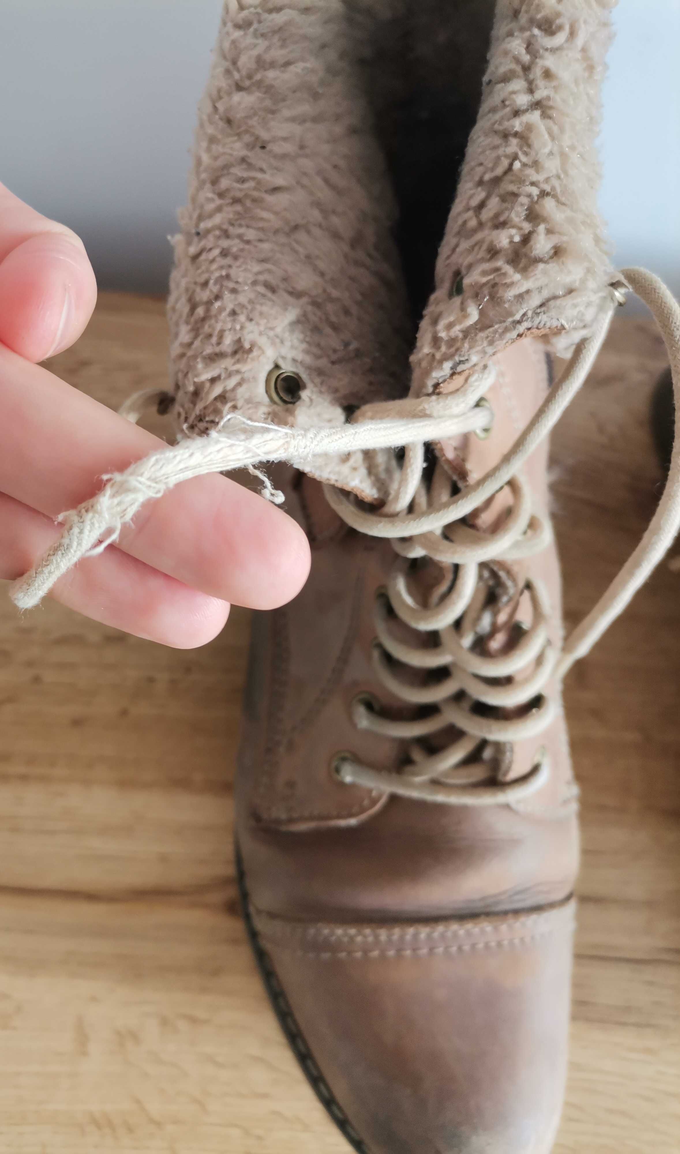 Buty zimowe skóra Lasocki rozmiar 40 wkladka 26. 5