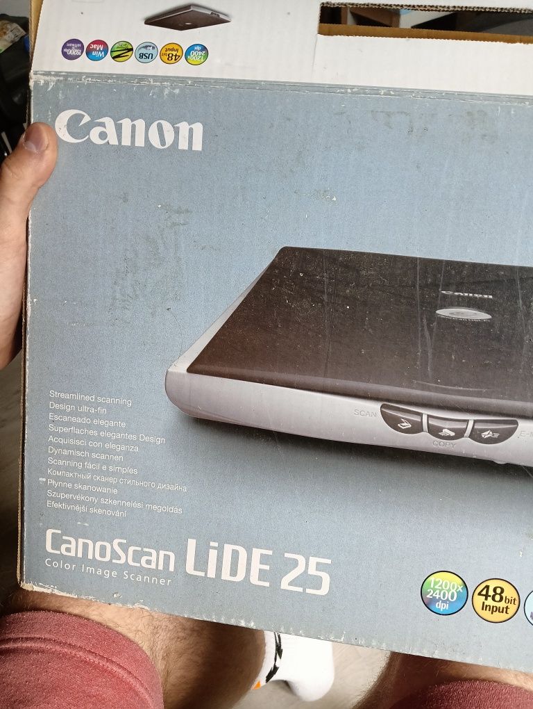 Canoscan lide 25