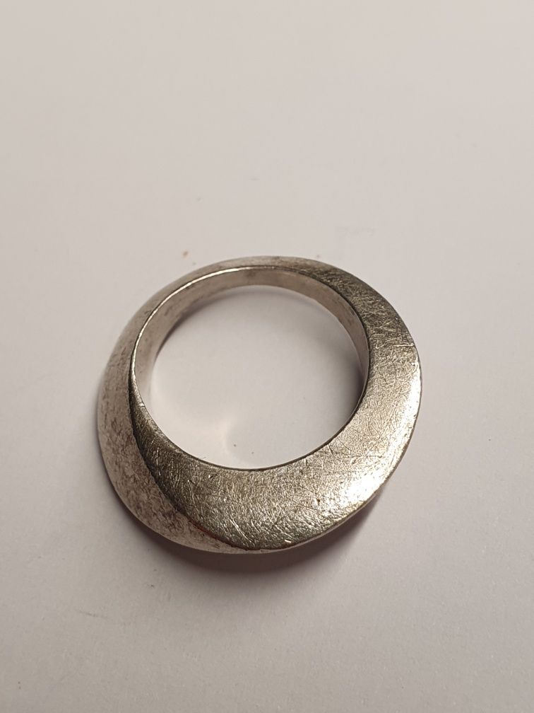 masywna asymetryczna obrączka pierścionek srebro 925