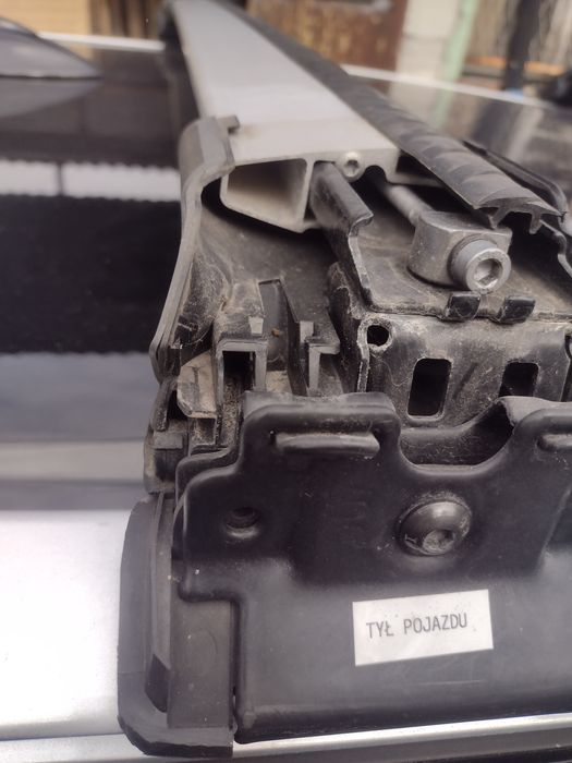 Belki dachowe Thule bagażnik Volvo XC60