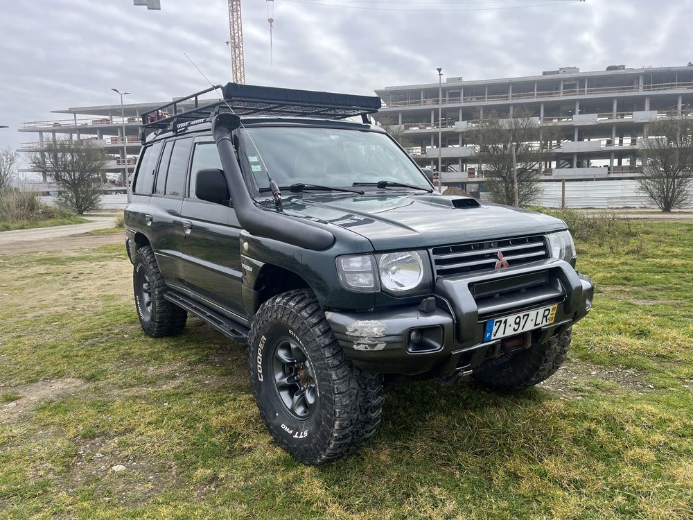 Mitsubishi pajero Abas Largas 7L Averbado