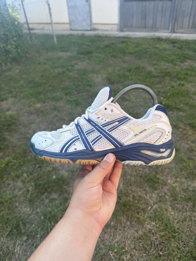 Кросовки Asics