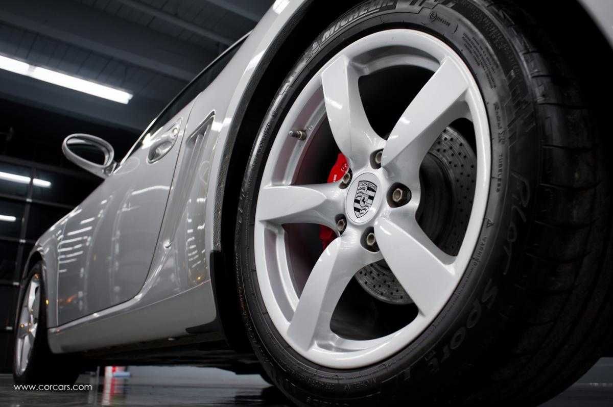 Jantes originais Porsche versão Cayman S com pneus