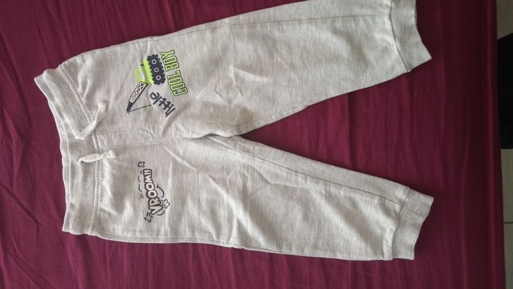 Spodnie dresowe chłopięce