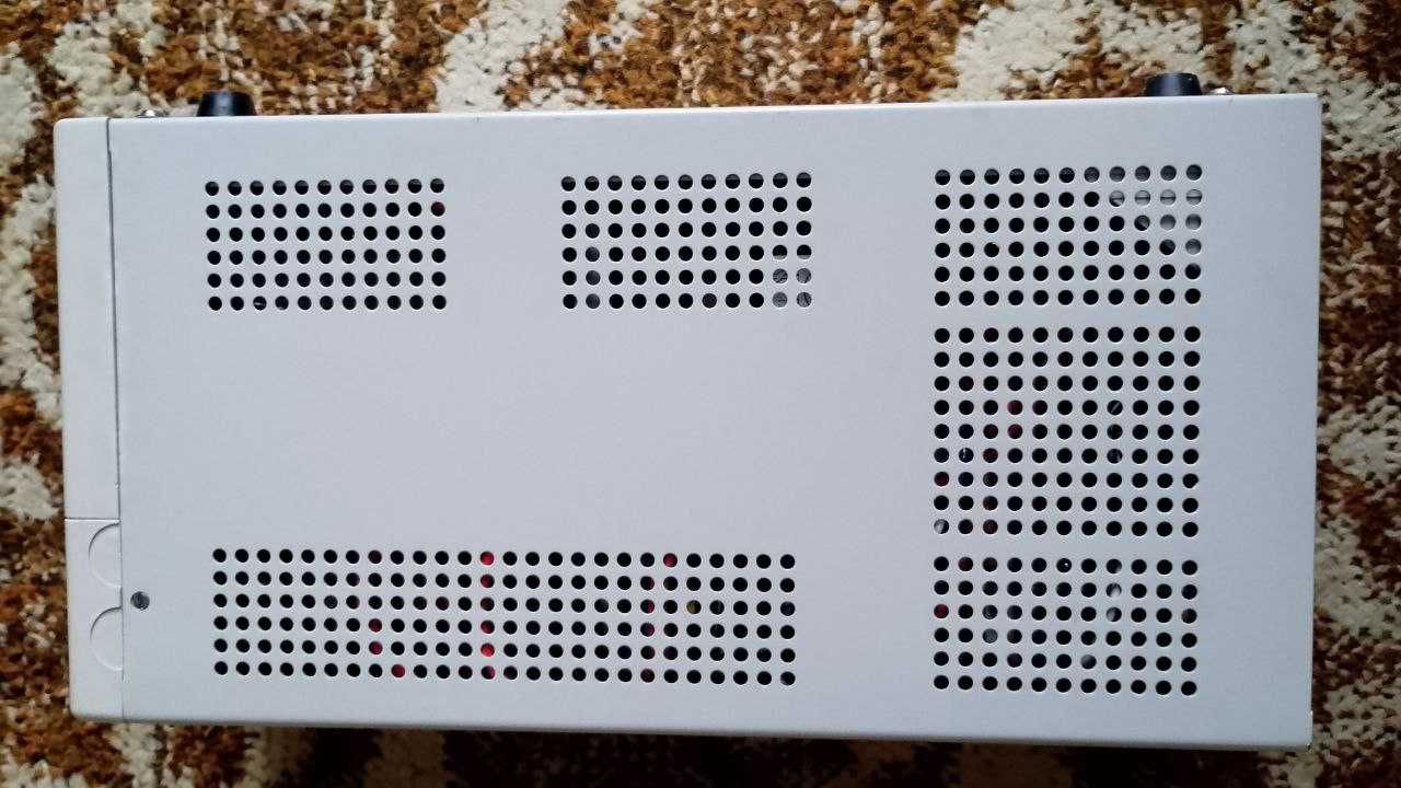 Джерело безперебійного живлення Powercom KIN-1500AP