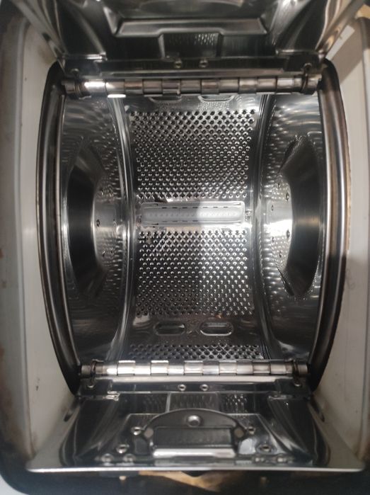 Пральна машинка indesit