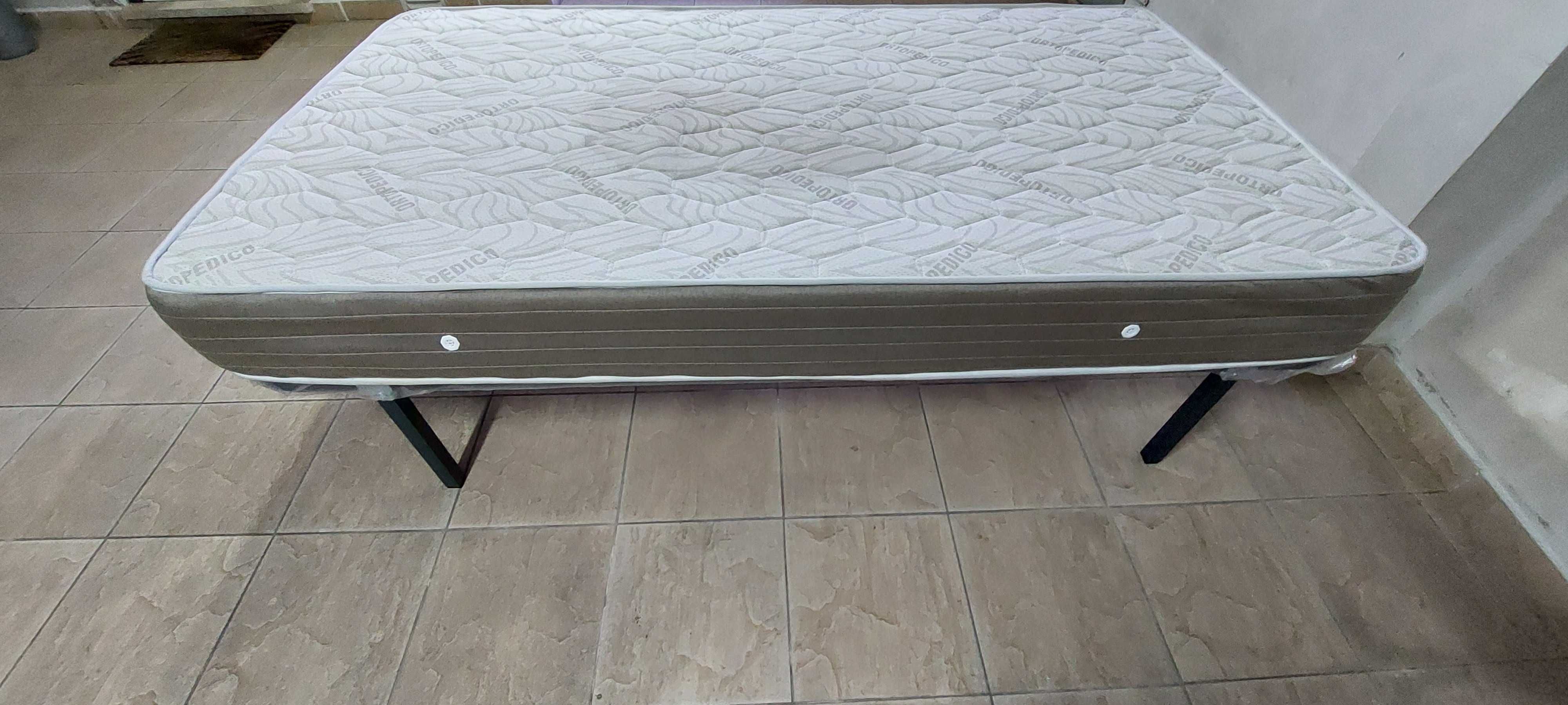 Cama de Solteiro com Colchão