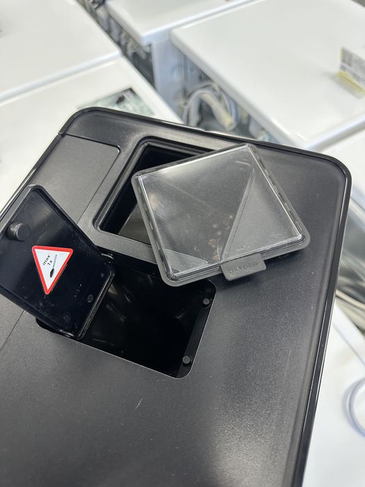 Кавомашина Miele CM 63 автоматична кавоварка міле