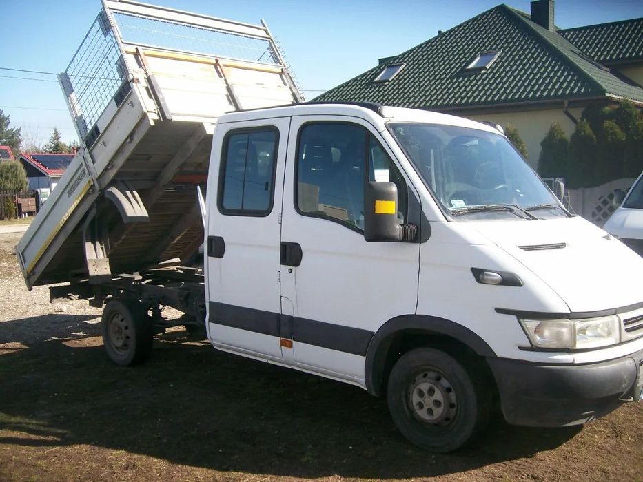 Iveco DAILY, Wywrotka, Brygadówka  7 osób + wywrot, Ładny, Zadbany, Gotowy do Pracy, 2800 kg na haku