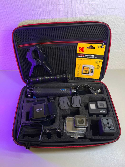 Екшн-камера GoPro Hero 7 black з великим комплектом
