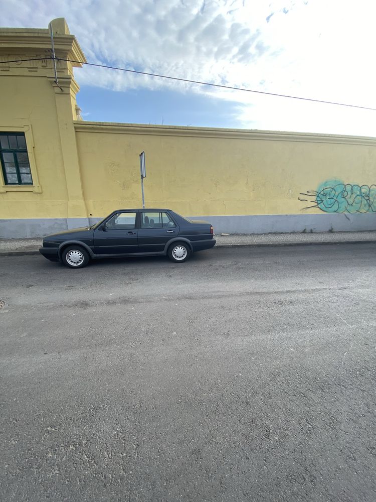 Jetta 1.6 TD automático