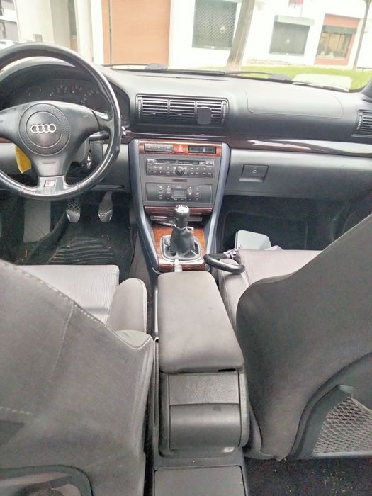 Vendo Audi A4 1.9 TDI