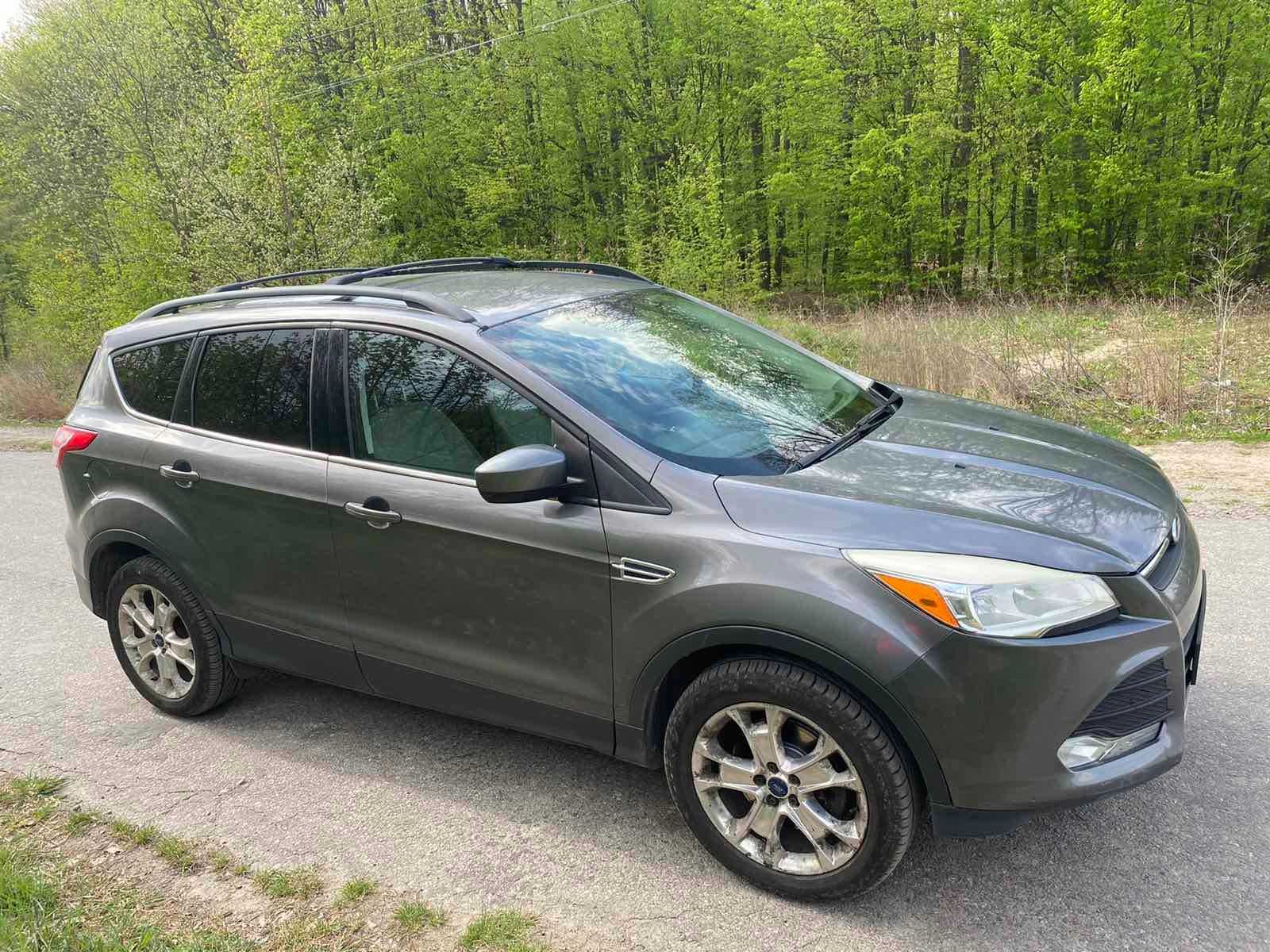 продам ford escape