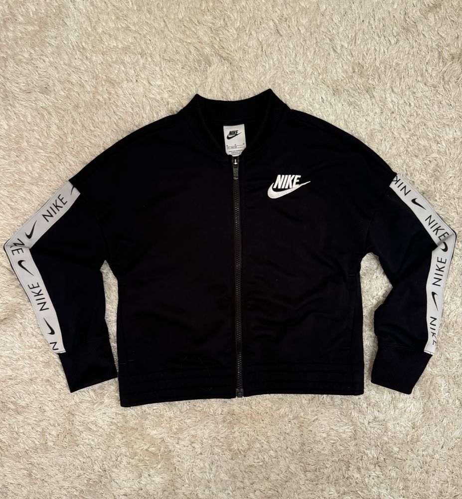 жіноча кофта nike, М