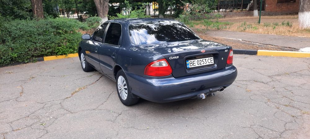 Продам или обмен  KIA Clarus 2.0i газ