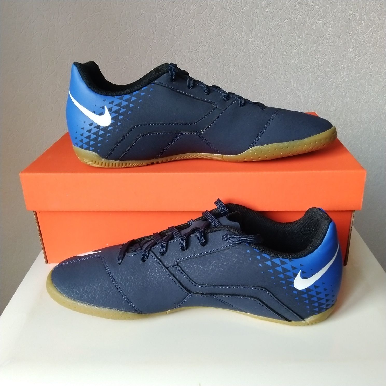 Футзалки 40-41 Nike BombaX, бутси, кросівки