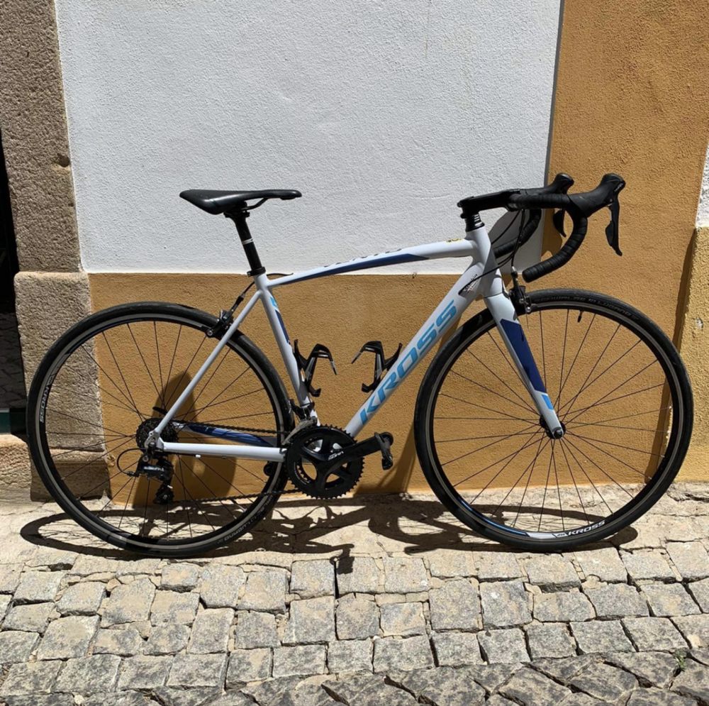 Bicicleta Kross vento