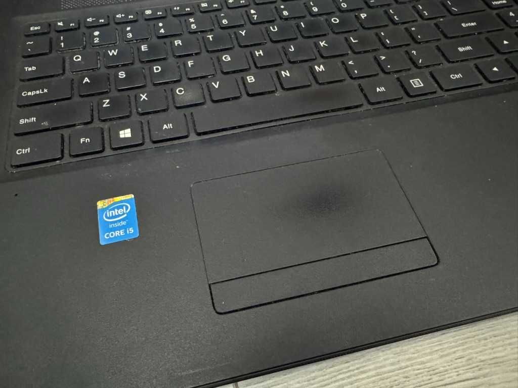 Lenovo IdeaPad 100 i5 5200U 8GB 15,6