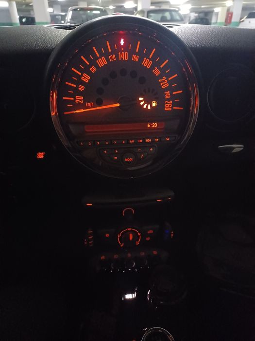 Mini One D econômico e confortável