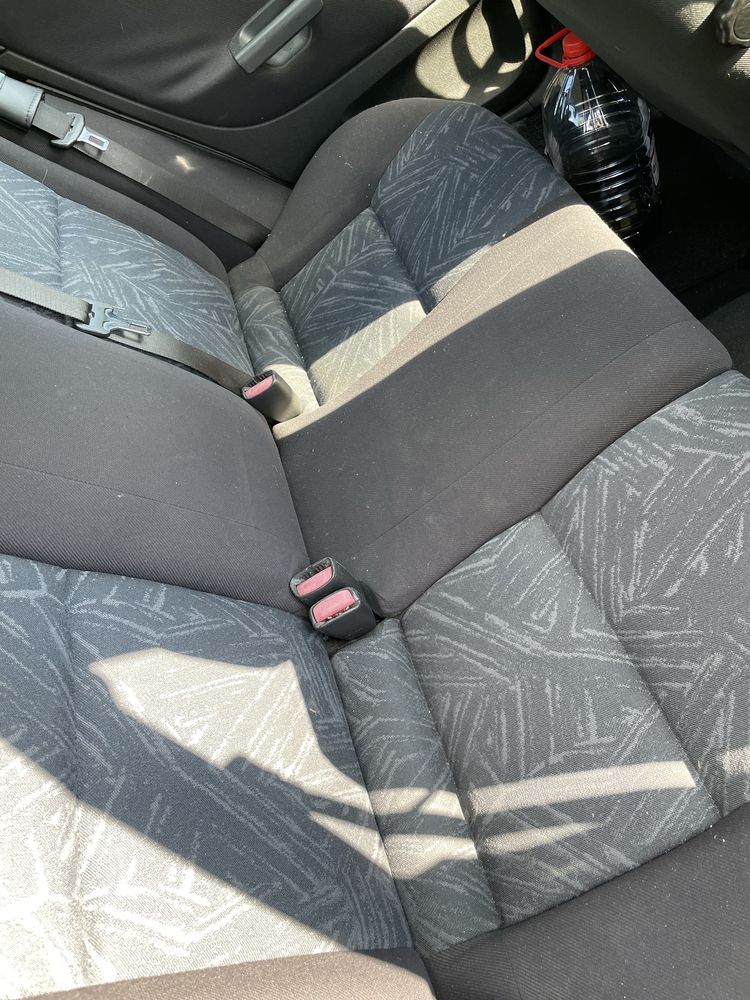 Mitsubishi Carisma GDI 1.8 16V 122KM