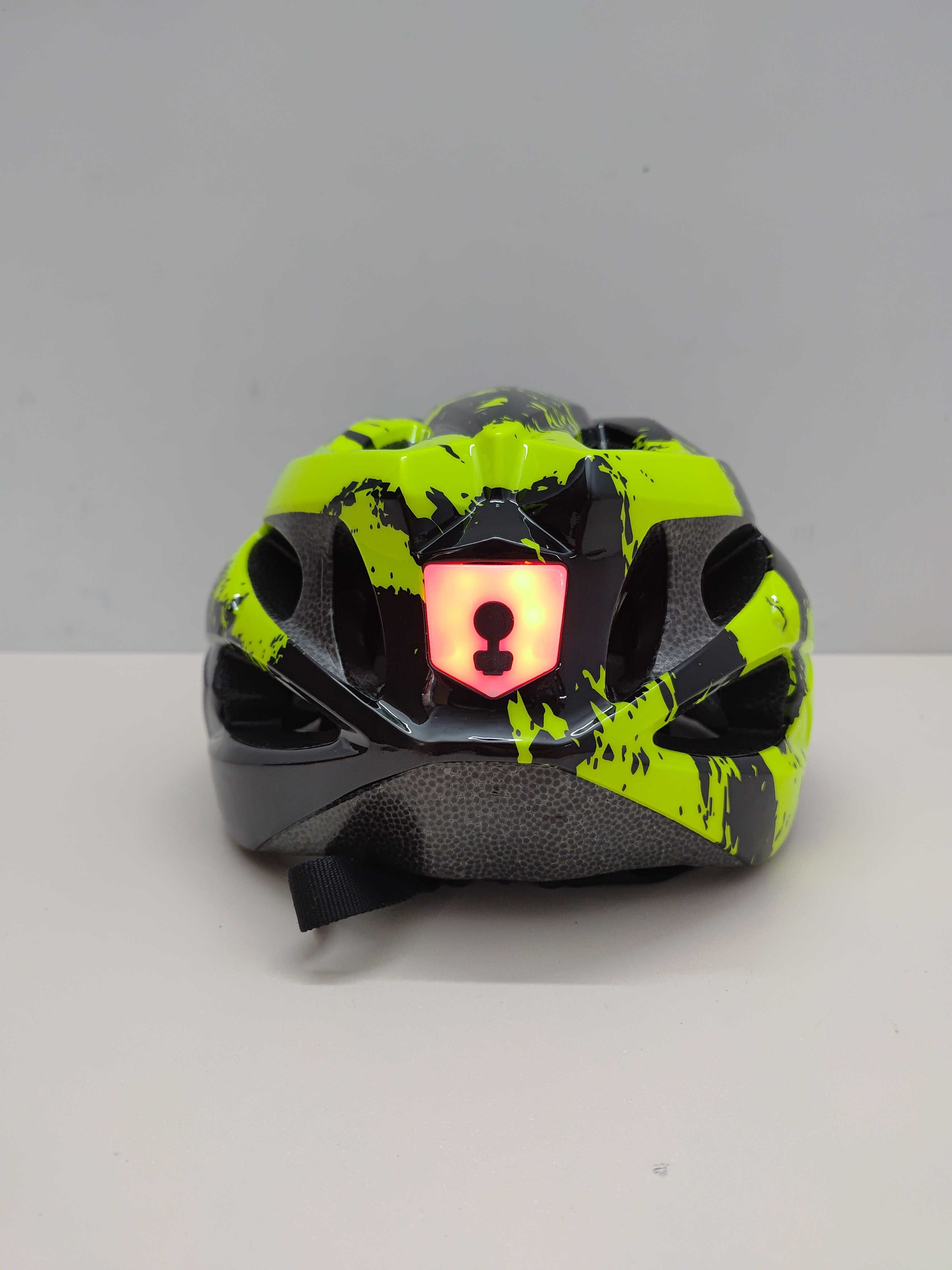 Kask rowerowy RaMokey dla dorosłych z lampką kolorowy